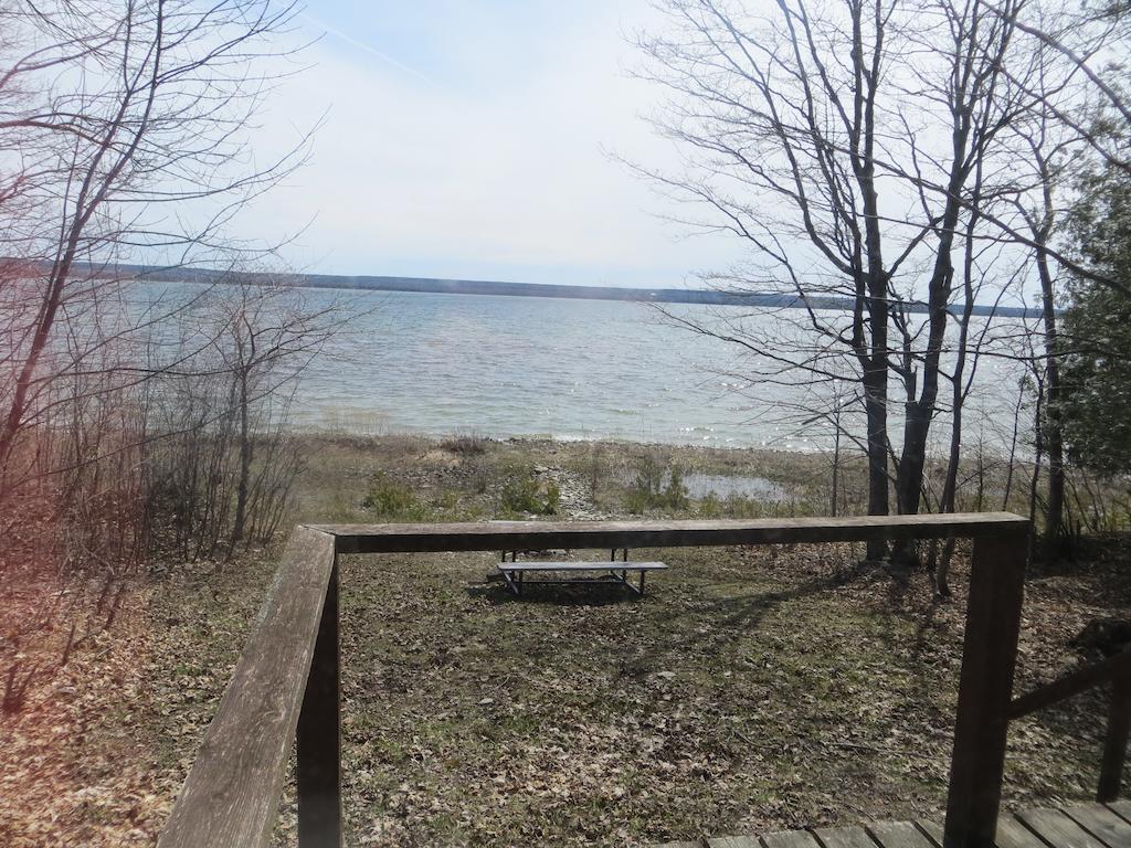 Lake Wolsey Cabins Hotel Gore Bay Luaran gambar